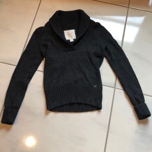 American eagle sweater